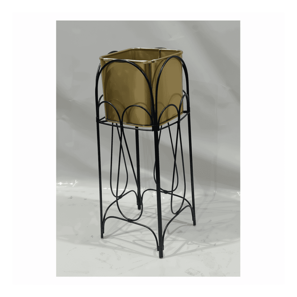 GARDEN PLANTER