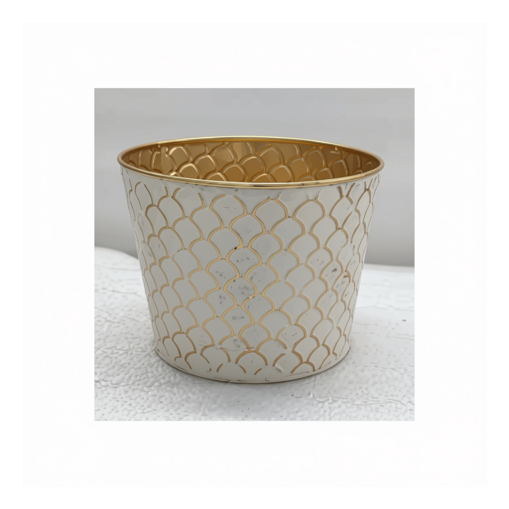 GARDEN PLANTER